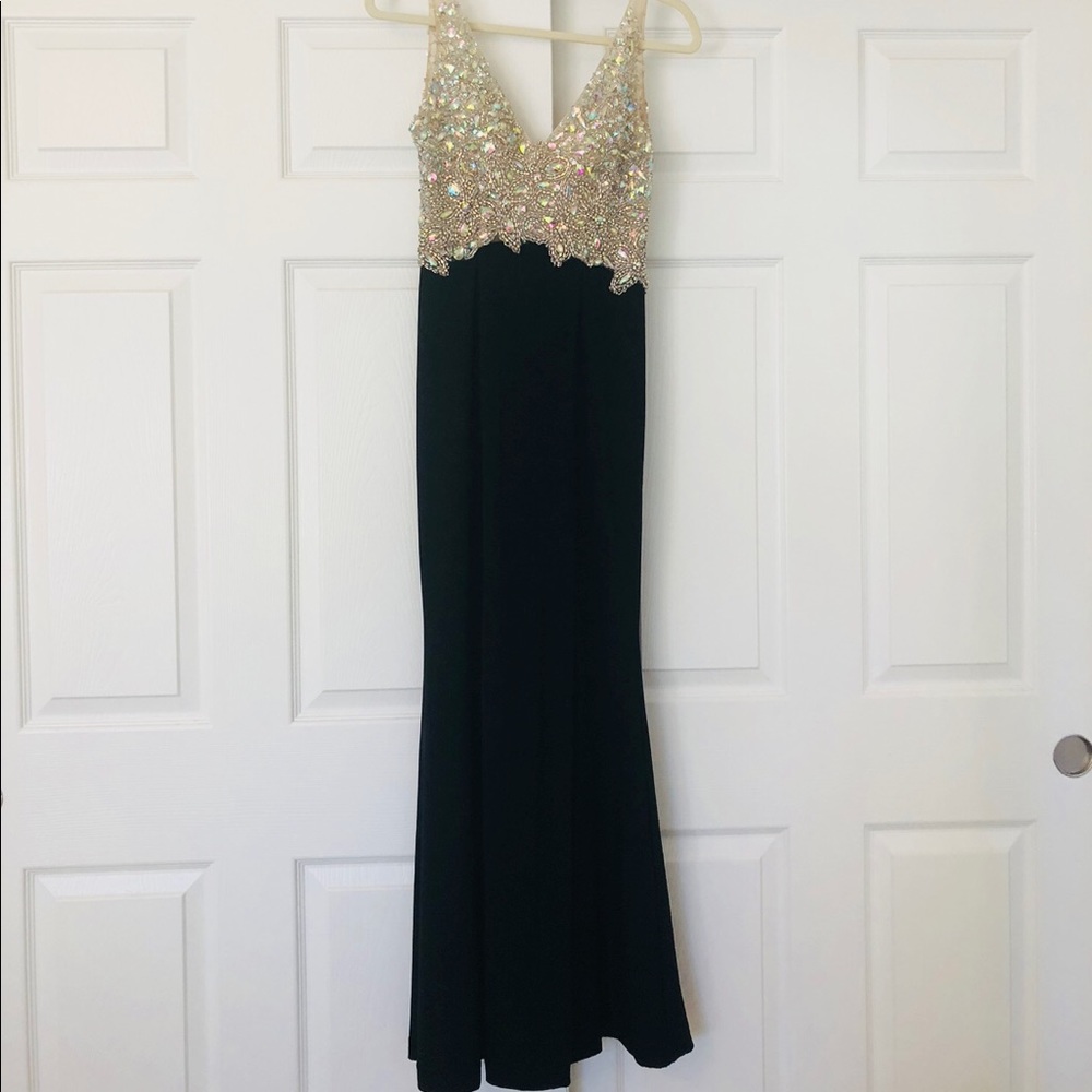 Perfect Black Formal Dress 🖤